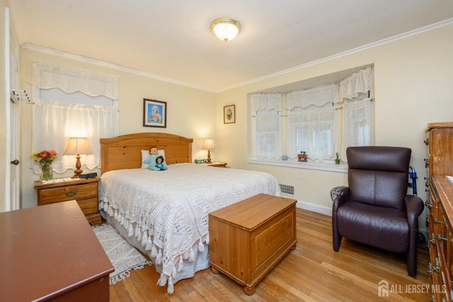 4 Homestead Avenue, Avenel, NJ 07001