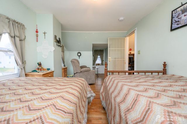 4 Homestead Avenue, Avenel, NJ 07001