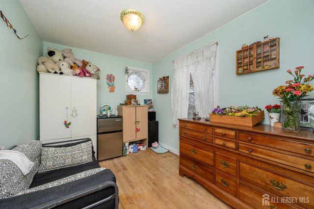 4 Homestead Avenue, Avenel, NJ 07001