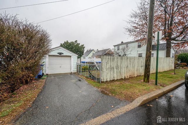 4 Homestead Avenue, Avenel, NJ 07001