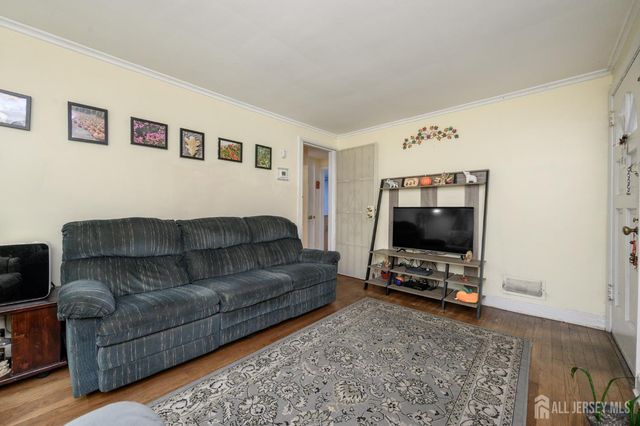 4 Homestead Avenue, Avenel, NJ 07001