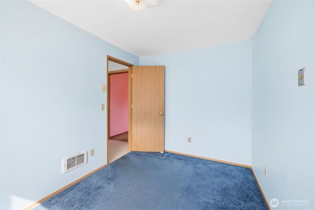 1002 W GLENWOOD ST, Port Angeles, WA 98362