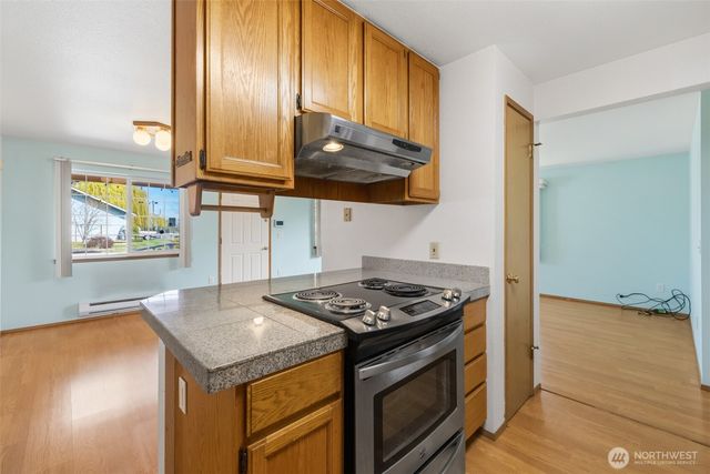 1002 W GLENWOOD ST, Port Angeles, WA 98362