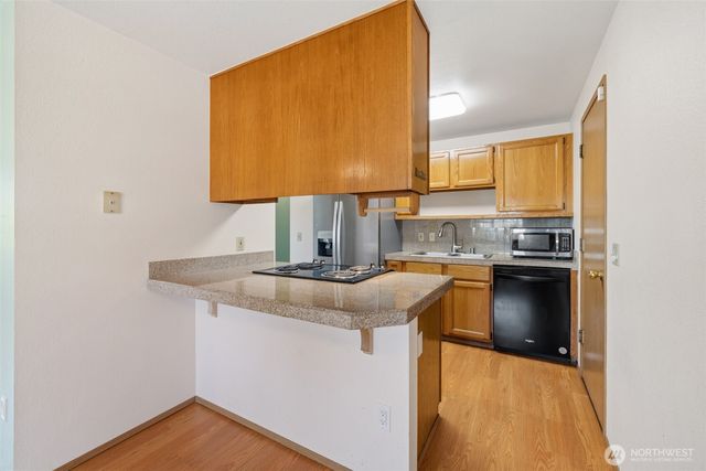 1002 W GLENWOOD ST, Port Angeles, WA 98362