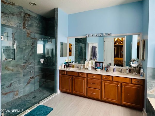 5983 WAKULLA SPRINGS Road, Jacksonville, FL 32258