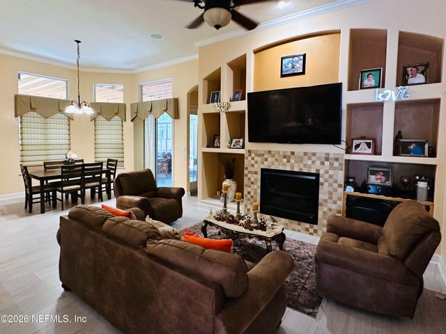 5983 WAKULLA SPRINGS Road, Jacksonville, FL 32258