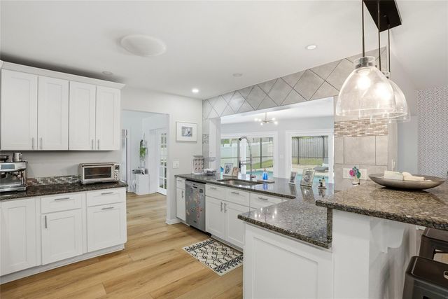 2089 SWAN LANE, Safety Harbor, FL 34695