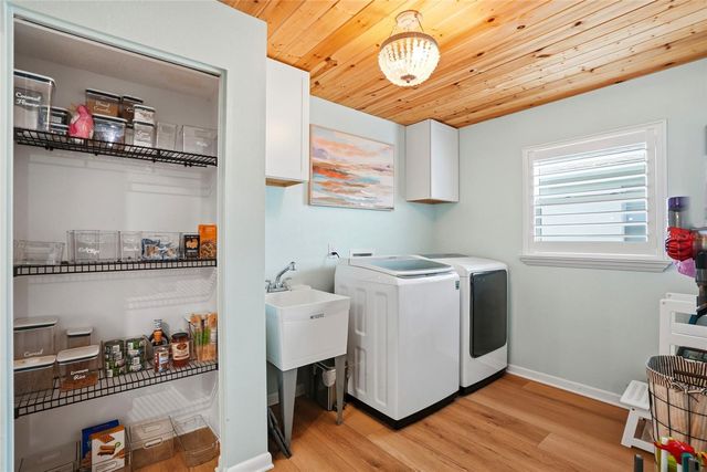 2089 SWAN LANE, Safety Harbor, FL 34695