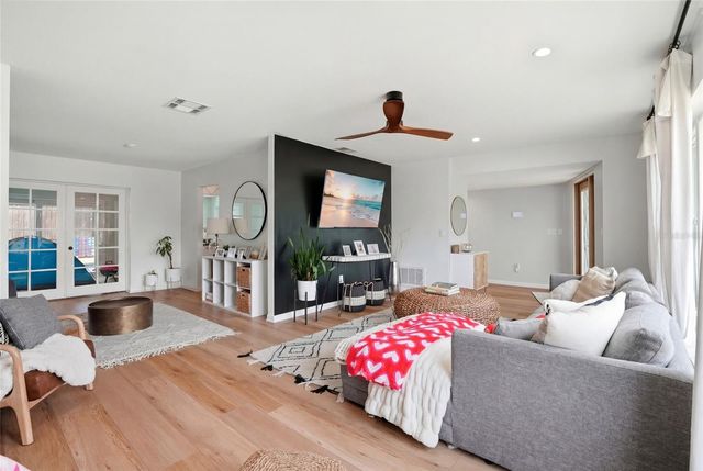 2089 SWAN LANE, Safety Harbor, FL 34695