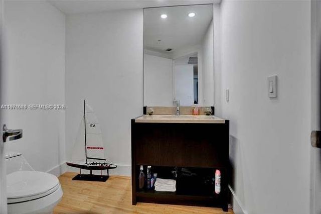 18201 Collins Ave 1202, Sunny Isles Beach, FL 33160