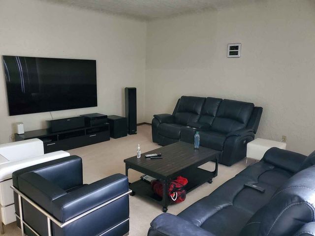 952 Norwood Court, Naperville, IL 60540