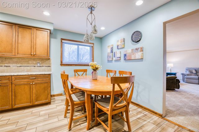 1799 Grange Road, Trenton, MI 48183