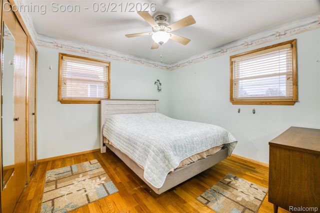 1799 Grange Road, Trenton, MI 48183