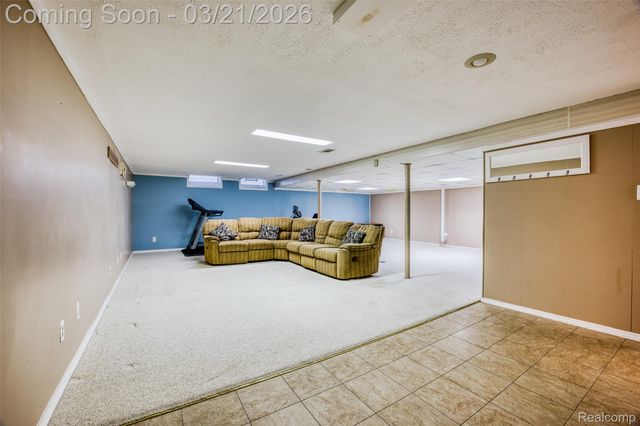 1799 Grange Road, Trenton, MI 48183