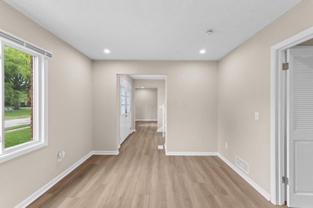 4999 Doral Avenue, Columbus, OH 43213