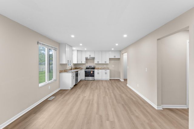 4999 Doral Avenue, Columbus, OH 43213