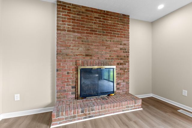 4999 Doral Avenue, Columbus, OH 43213