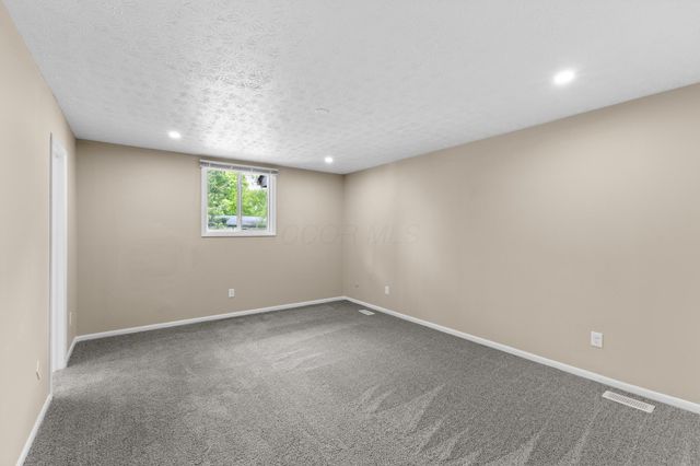 4999 Doral Avenue, Columbus, OH 43213