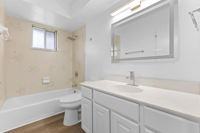 4999 Doral Avenue, Columbus, OH 43213