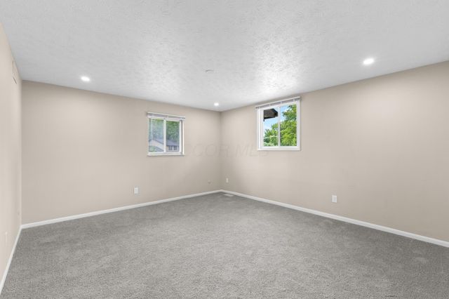 4999 Doral Avenue, Columbus, OH 43213