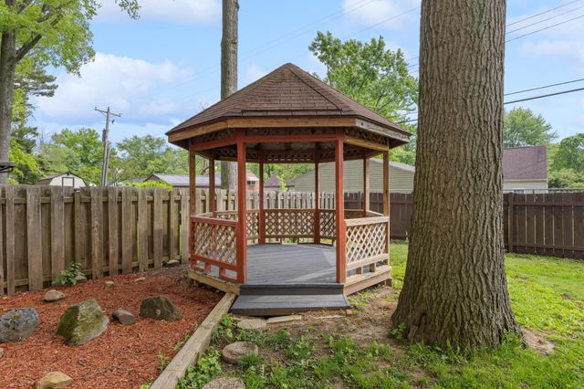 4999 Doral Avenue, Columbus, OH 43213