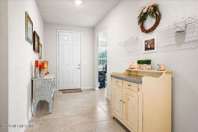 4594 FARMHOUSE GATE Trail, Jacksonville, FL 32226
