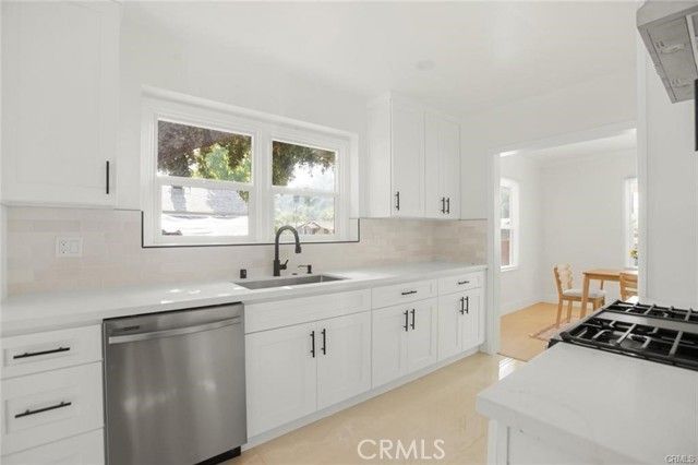 6417 La Riba Way, Los Angeles, CA 90042