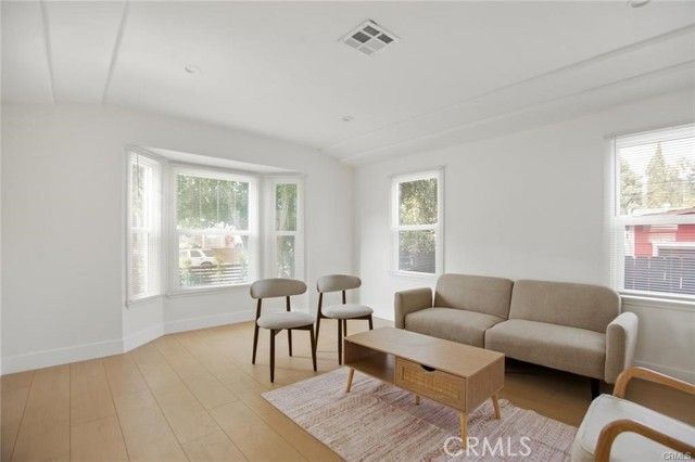 6417 La Riba Way, Los Angeles, CA 90042