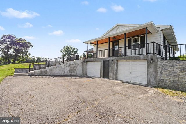 330 DOUBLING GAP RD, Newville, PA 17241