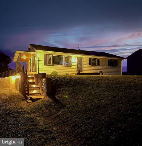 330 DOUBLING GAP RD, Newville, PA 17241