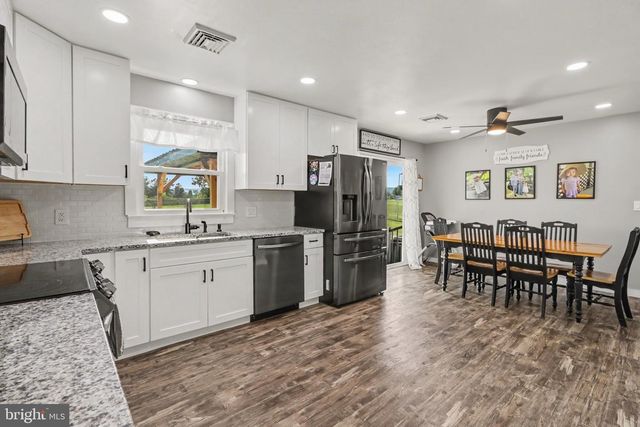 330 DOUBLING GAP RD, Newville, PA 17241