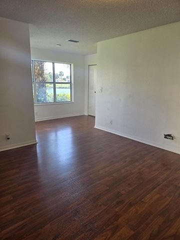 3310 Pinewalk Drive 1812, Margate, FL 33063