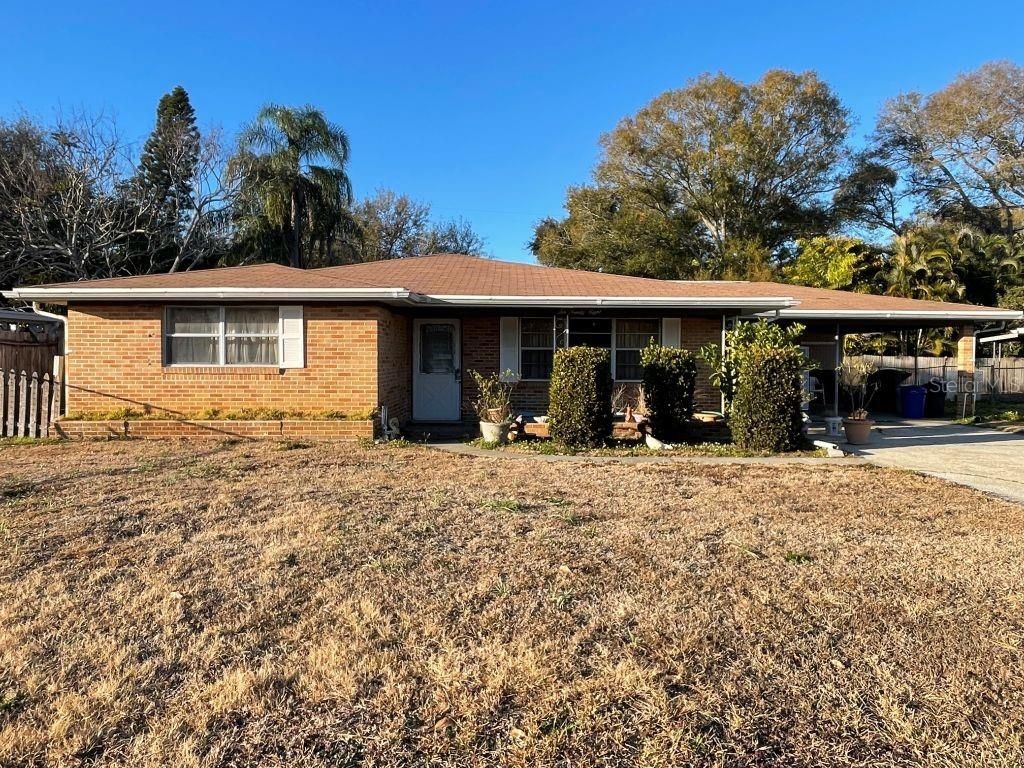 Image 1 of property listing at 698 ROANOKE STREET, Dunedin, FL 34698