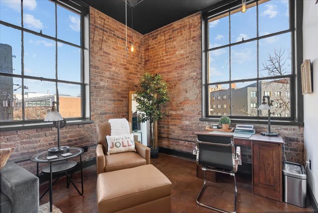 1301 Market Street 306, Chattanooga, TN 37402