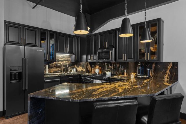 1301 Market Street 306, Chattanooga, TN 37402