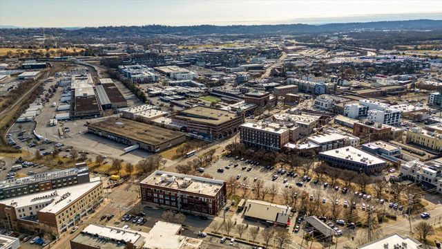 1301 Market Street 306, Chattanooga, TN 37402