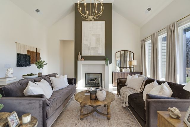 2085 Riley Park Dr, Franklin, TN 37064