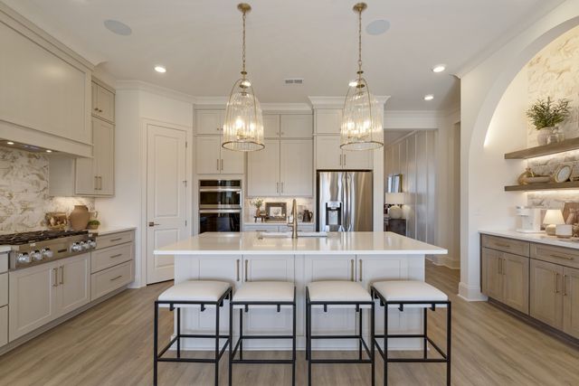 2085 Riley Park Dr, Franklin, TN 37064