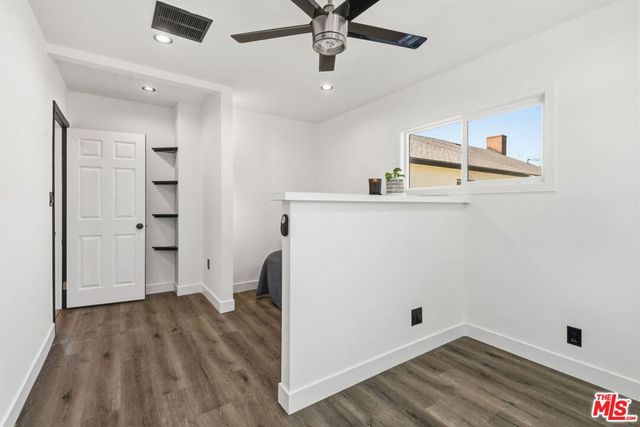 7020 Oakdale Avenue, Winnetka, CA 91306