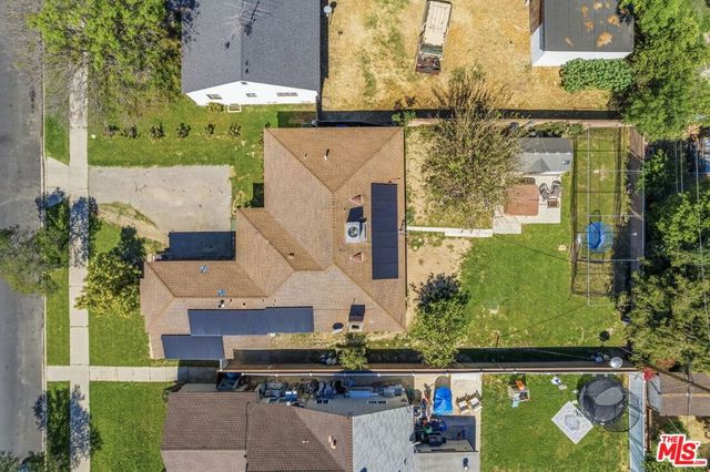 7020 Oakdale Avenue, Winnetka, CA 91306