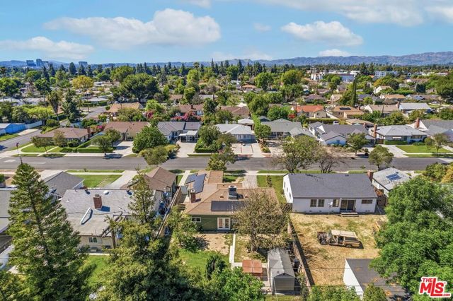 7020 Oakdale Avenue, Winnetka, CA 91306