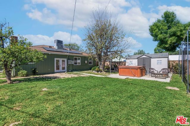 7020 Oakdale Avenue, Winnetka, CA 91306