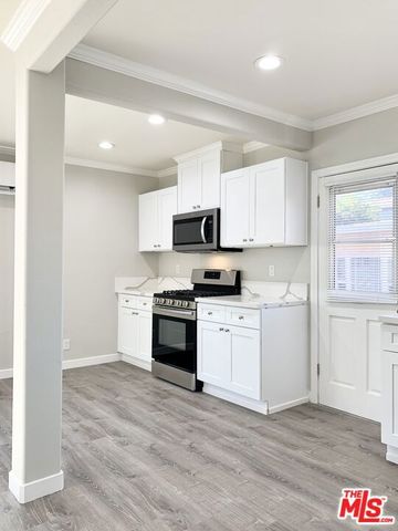 604 Windsor Road B, Glendale, CA 91205