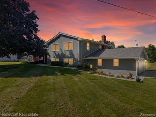 6211 Nollar Road, Whitmore Lake, MI 48189