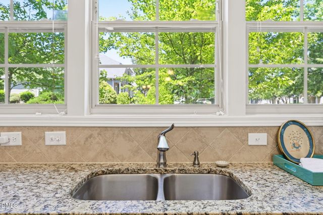 1000 Pebble Creek Crossing Unit 1, Durham, NC 27713