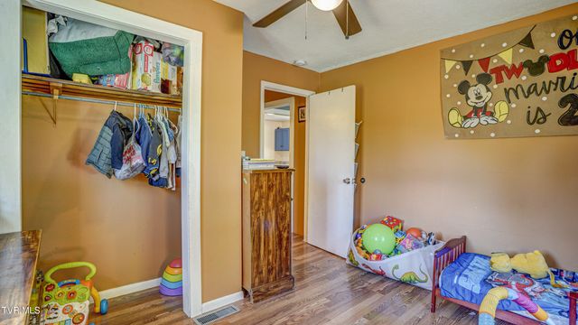 349 Old Thomas Bridge Road, Bluff City, TN 37618