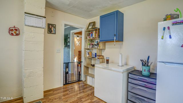 349 Old Thomas Bridge Road, Bluff City, TN 37618