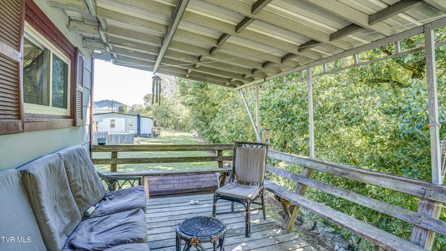 349 Old Thomas Bridge Road, Bluff City, TN 37618