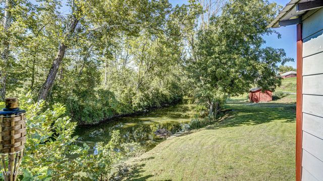 349 Old Thomas Bridge Road, Bluff City, TN 37618