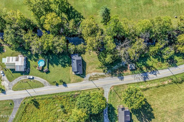 349 Old Thomas Bridge Road, Bluff City, TN 37618